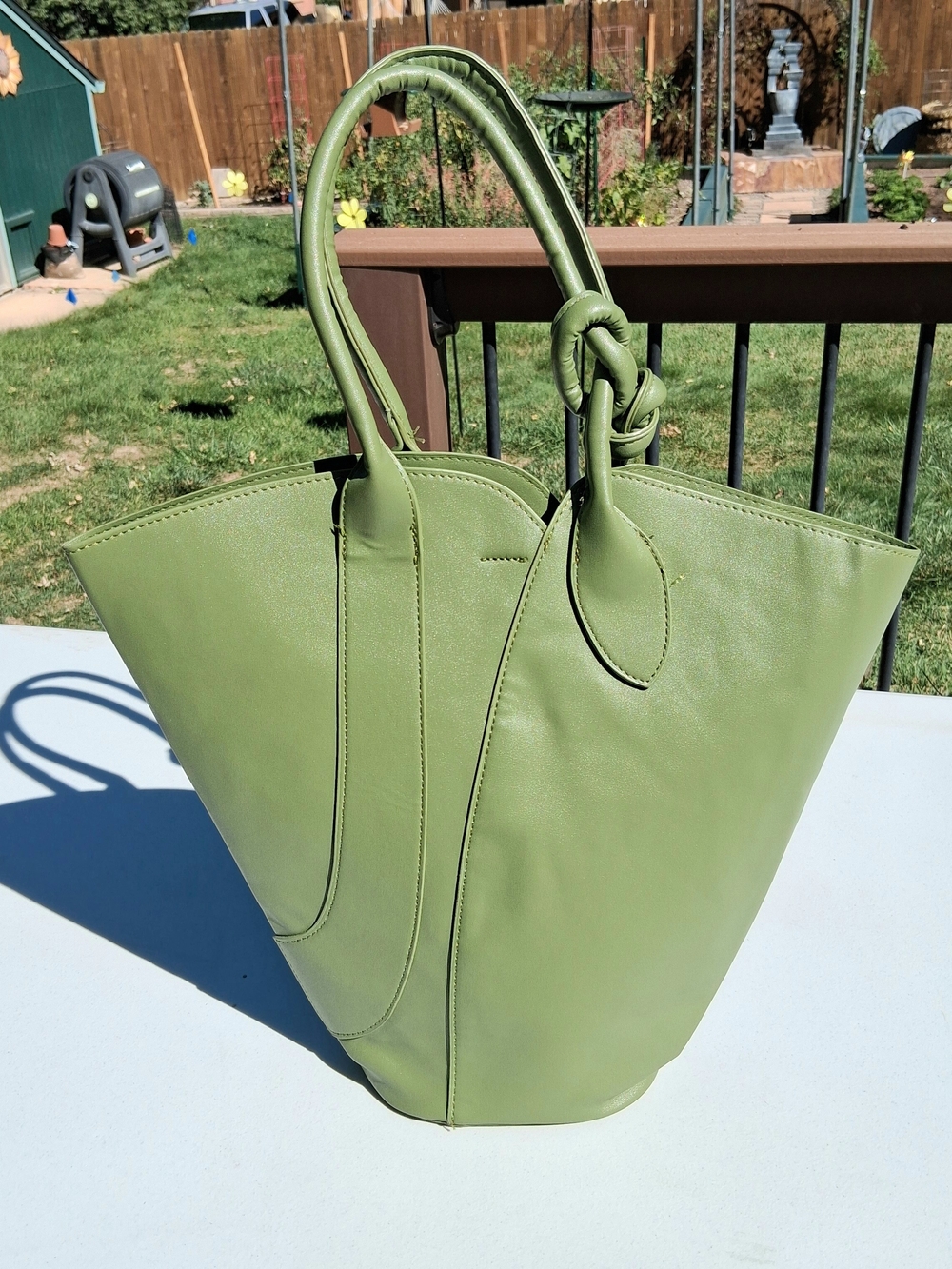 Olive Green Tulip Shaped Snap-top Tote Handbag Gardencore Fun